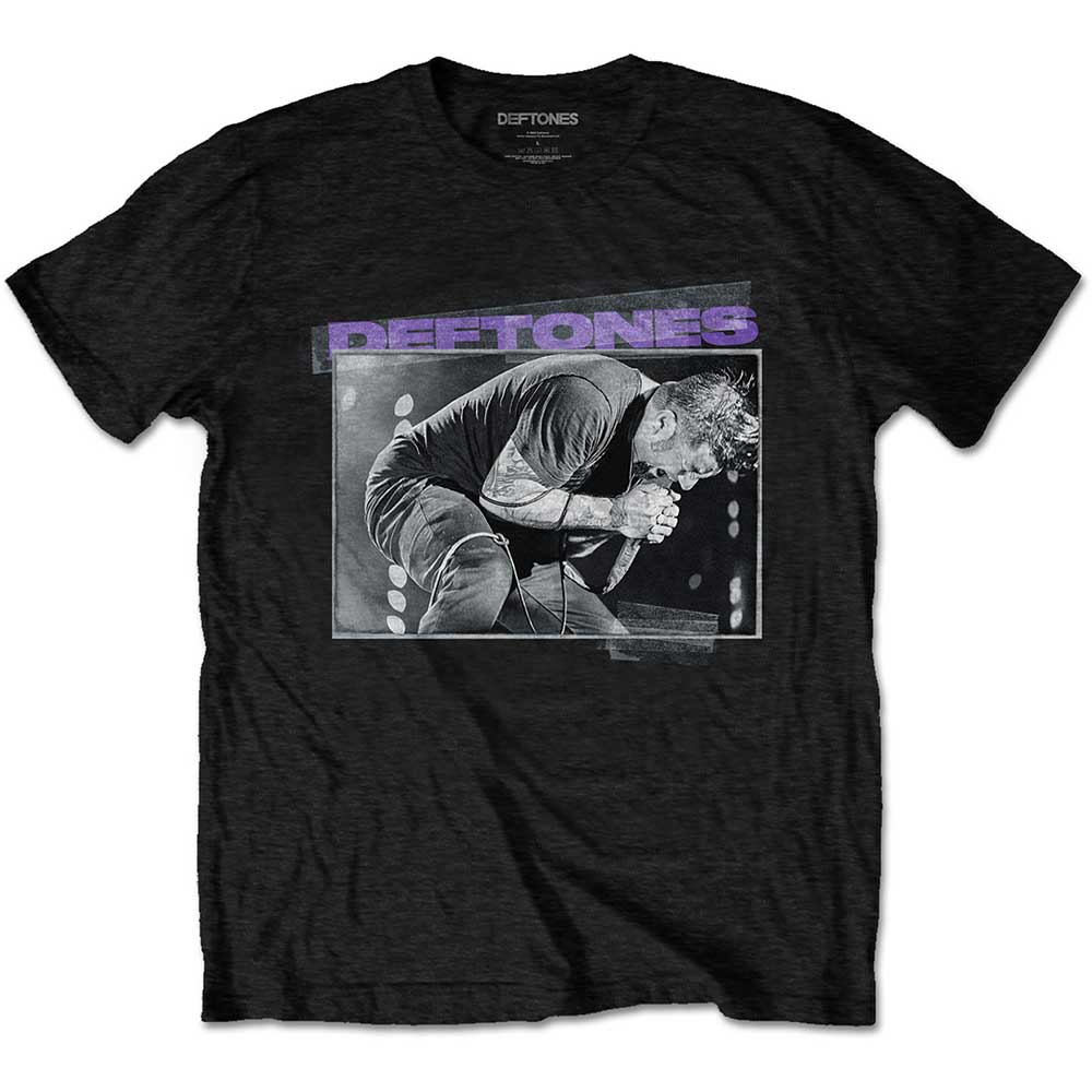 Deftones Unisex T-Shirt: Chino Live Photo (Medium)