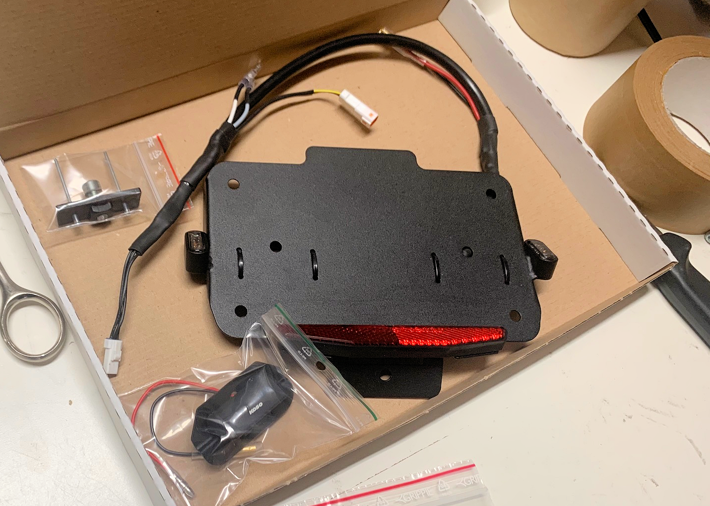 EBR 1190 RX / SX, Tail Tidy Kit 3 Undertail mounted with plate light, taillights & blinkers - 10