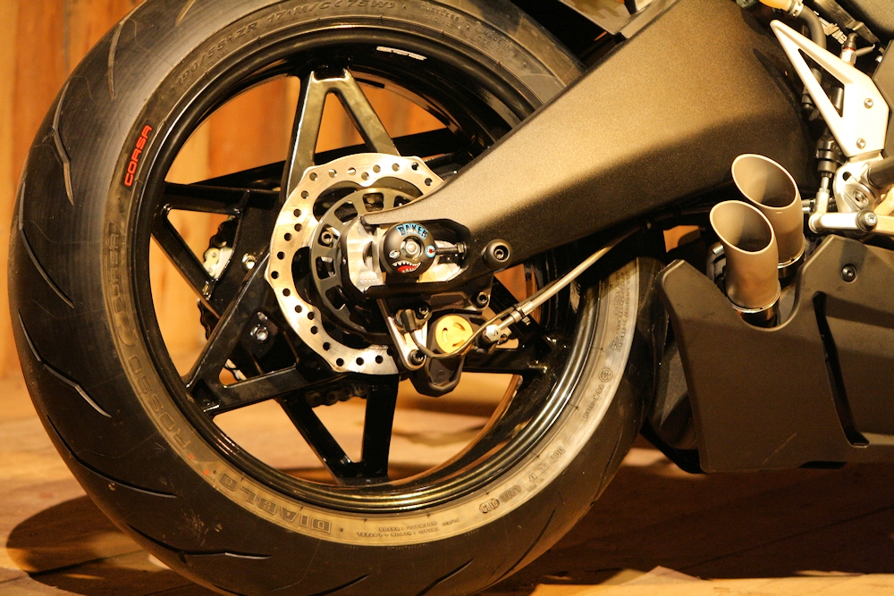 EBR 1190 RX / SX Axle Crash protection "Urban" - 4