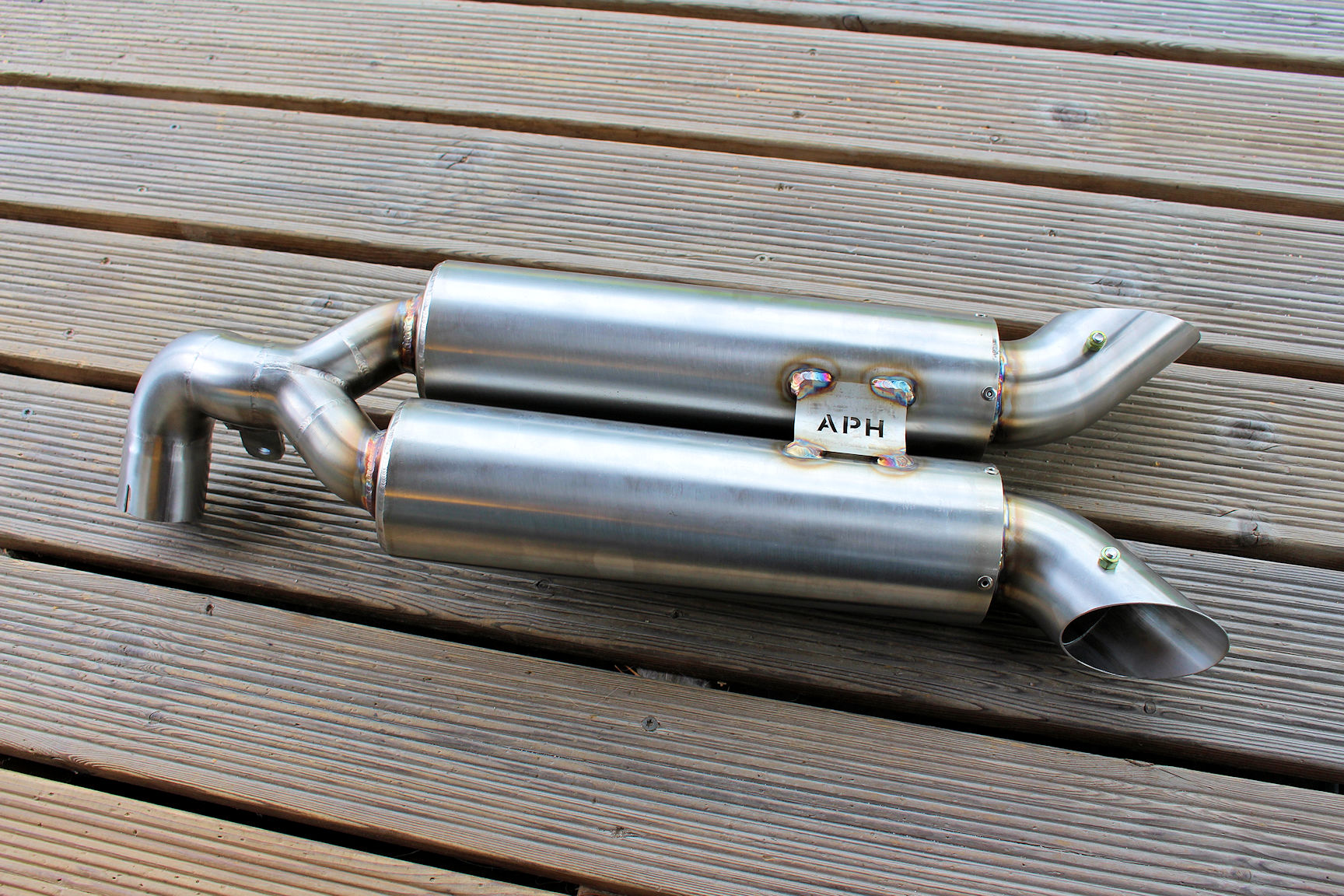 APH (Alan Hawkes) by NCCR Buell XB Dual Slip-on stainless brushed - 3