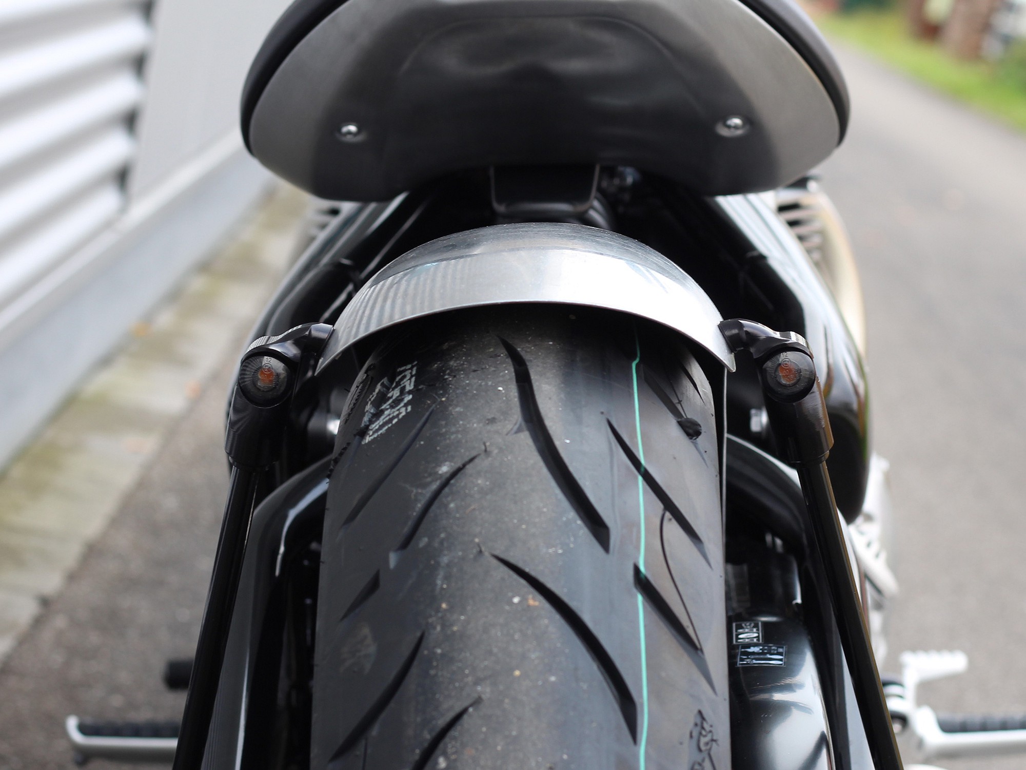 Wunderkind Triumph Bobber Bak skärm Custom kit - 7