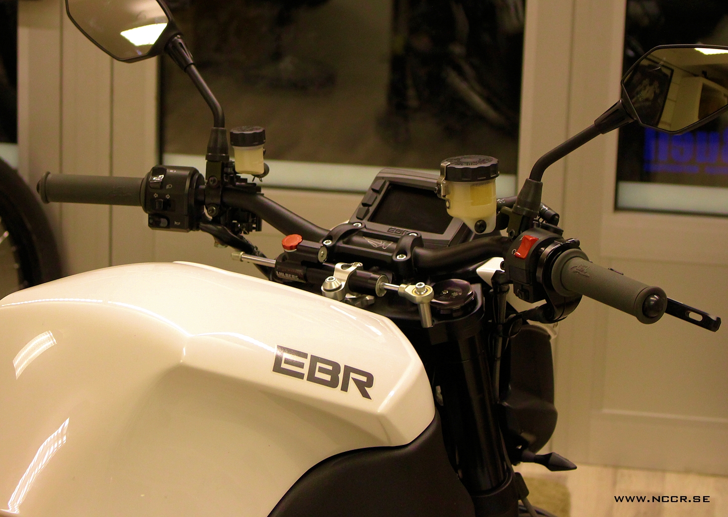 EBR 1190 SX Wilbers Suspension adjustable Steeringdamper Kit - 3