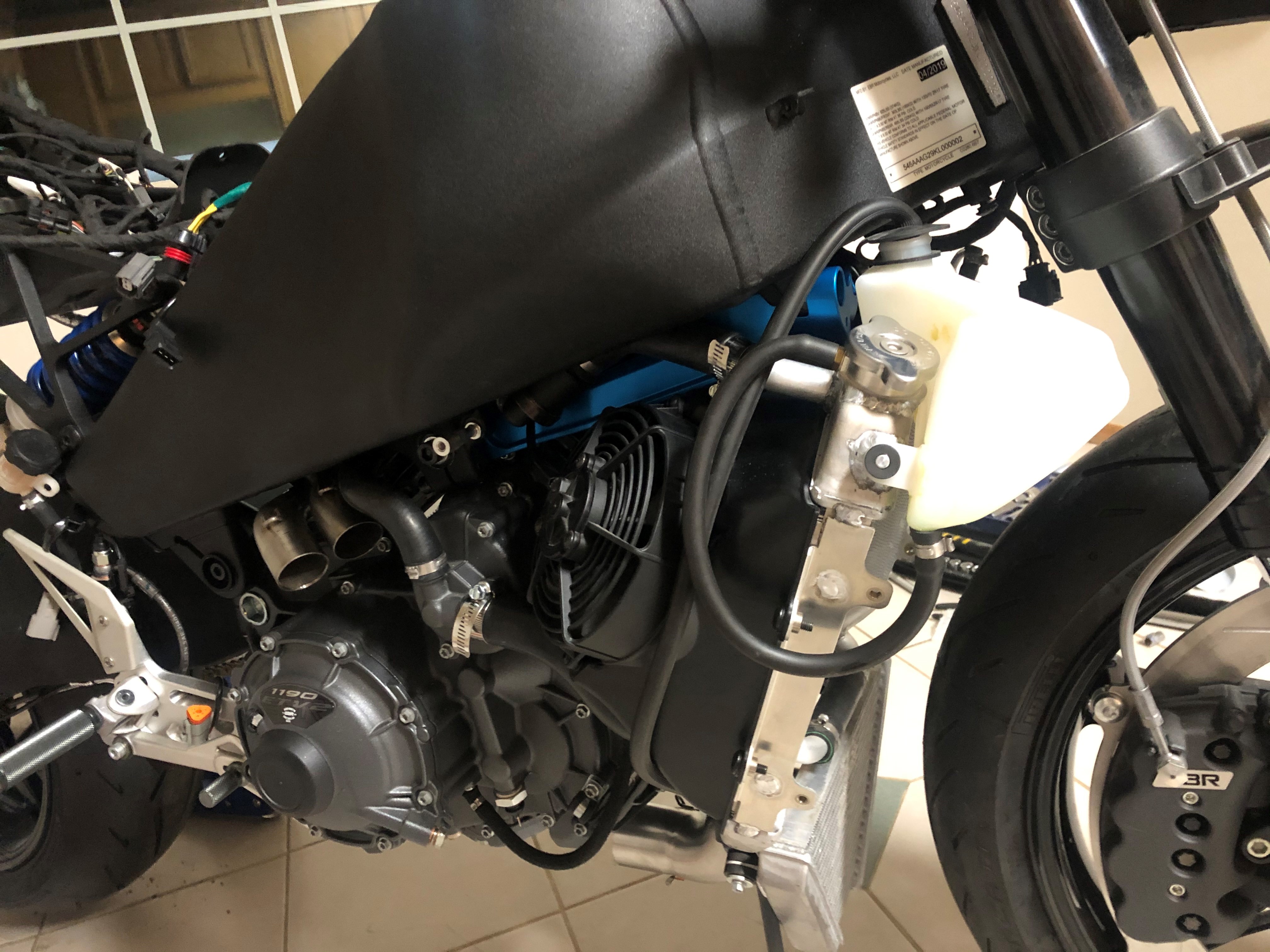 EBR 1190 RX/ SX /RS Chassis Stabilizer Kit - 18