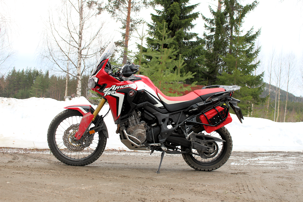 Honda CRF 1000 Africa Twin Pannier racks  - 19