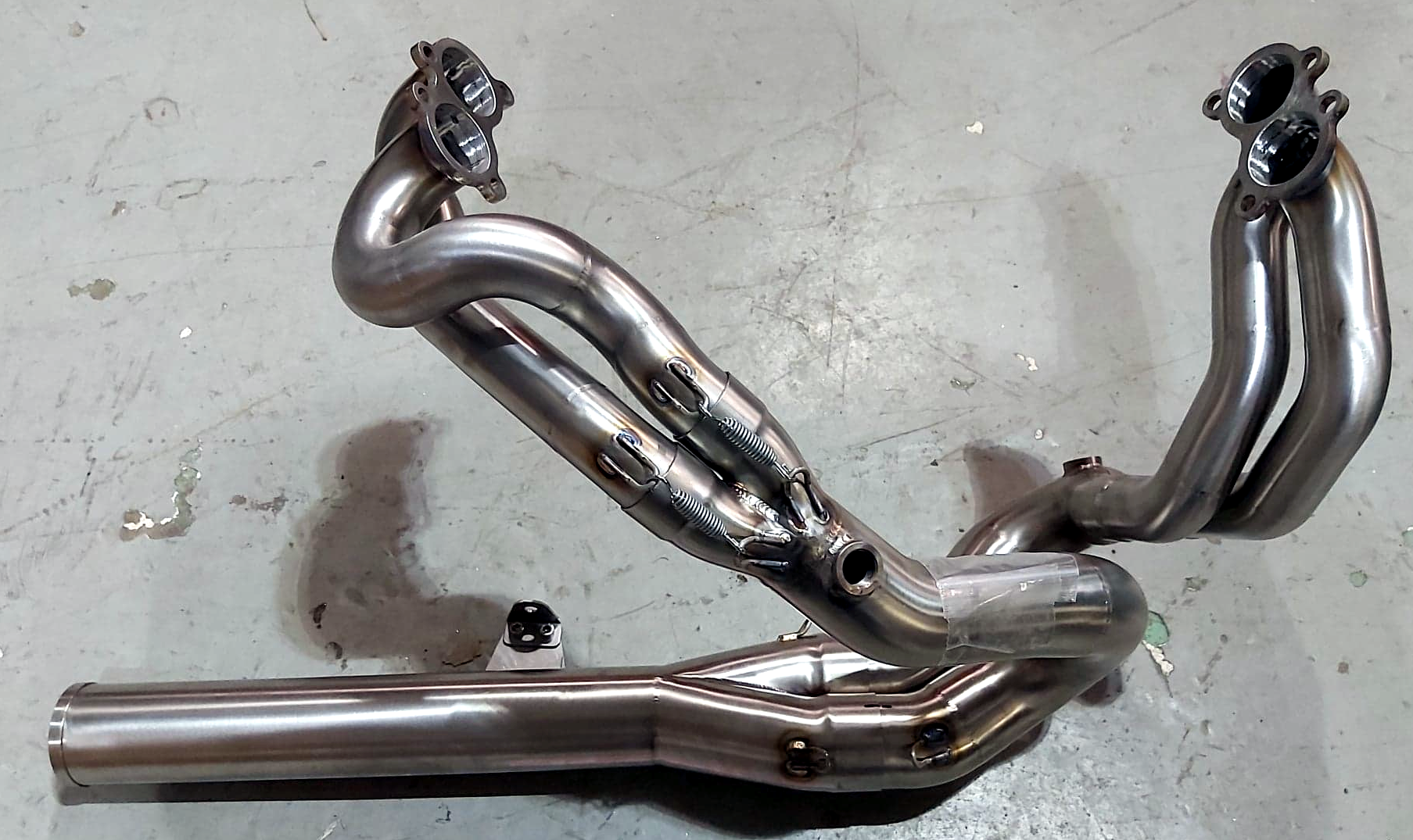 APH (Alan Hawkes) by NCCR  Sidewinder Dragster Full Exhaust System Buell 1125R / CR - 5