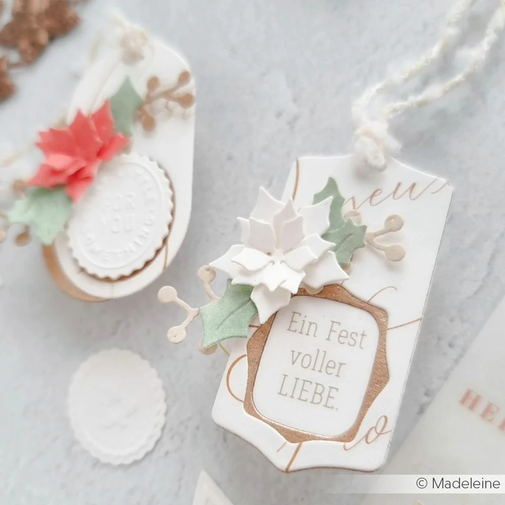 ALEXANDRA RENKE-  Die 'Layered label with frame 1' - 3