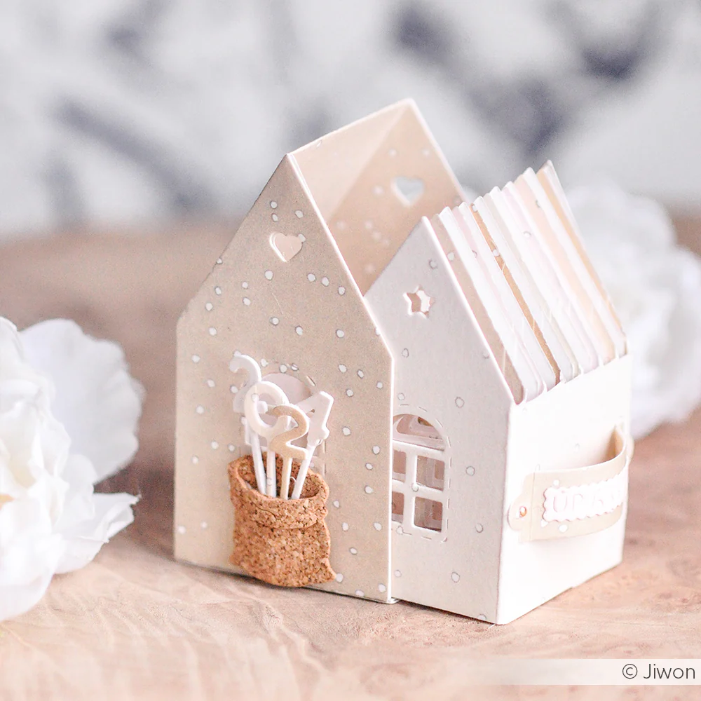 ALEXANDRA RENKE-Die 'Small house'