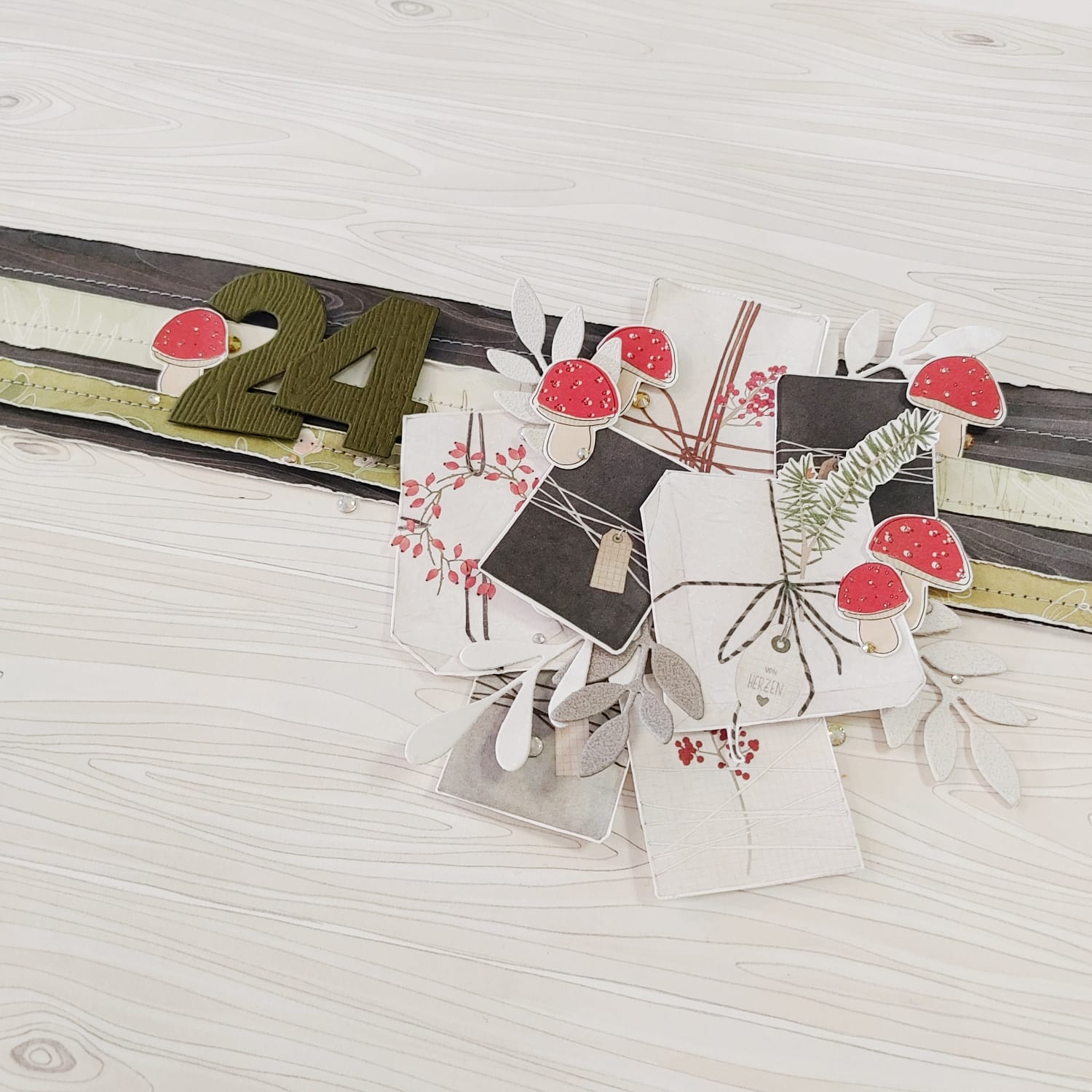 ALEXANDRA RENKE -Design paper 'Woodgrain light beige' - 4