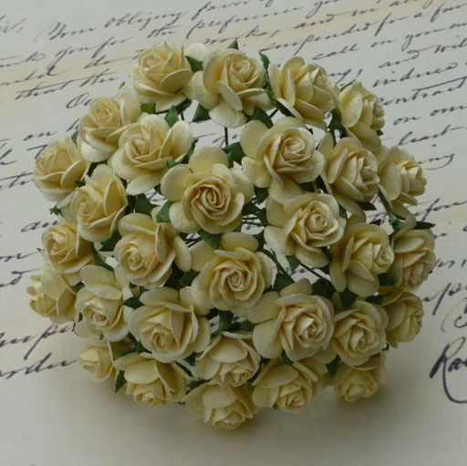 MULBERRY PAPER OPEN ROSES  - cream 15 mm