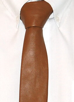 Skinnslips brun