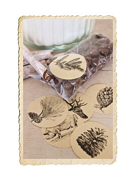 Set med juliga stickers