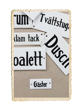 Olika emalj skyltar med text