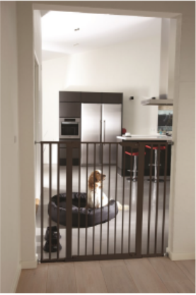 GRIND FÖR T EX BARN OCH HUND. HÖJD 106 CM