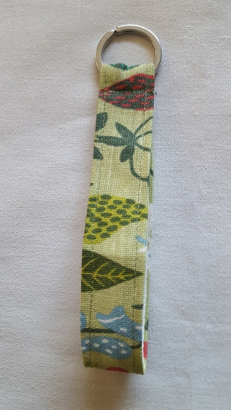 Nyckelhållare i designtyg - 4