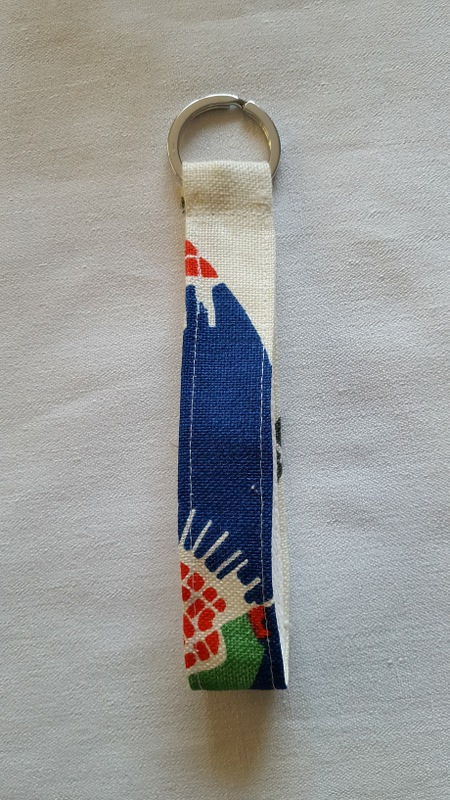 Nyckelhållare i designtyg - 3
