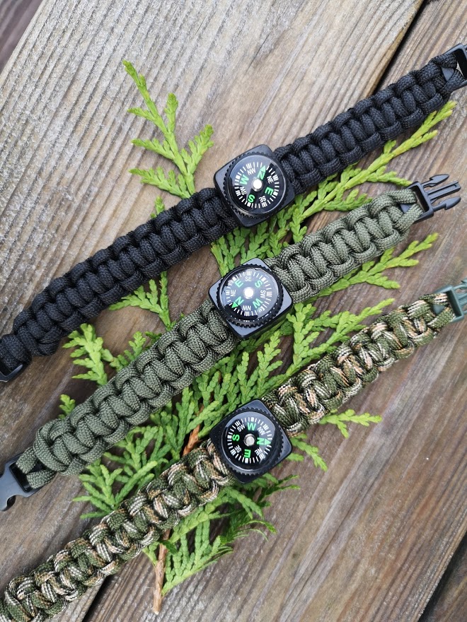 Paracordarmband med kompass
