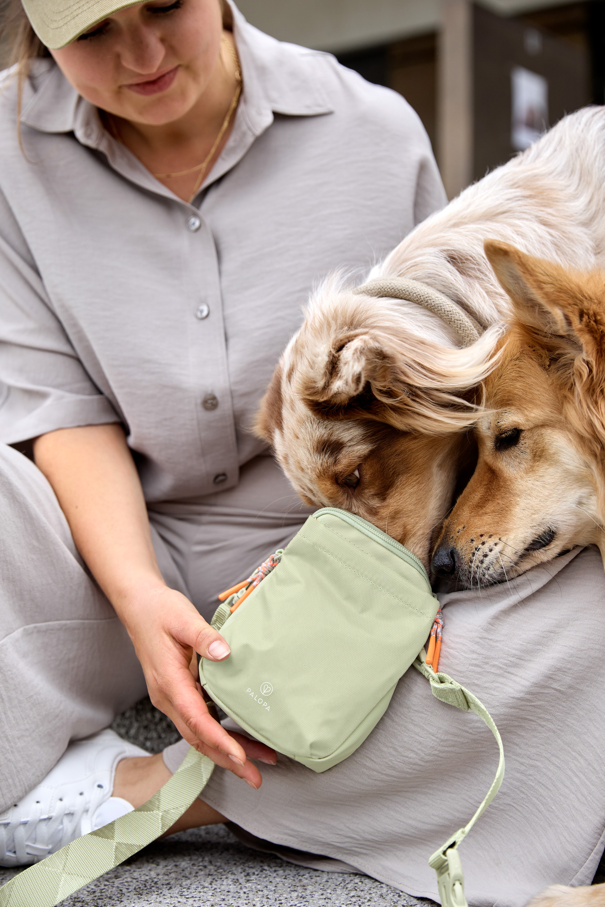 Palopa Dog Snack Bag Greta L pale khaki - 10