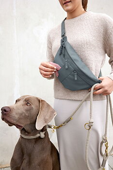 Palopa Hundlina Mila natur