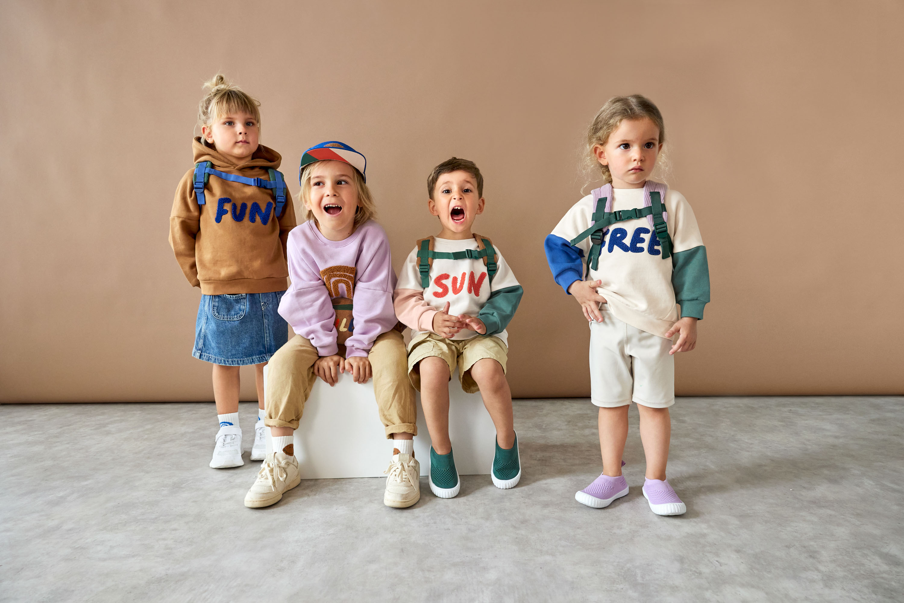 Lässig Kids Hoodie GOTS Little Gang Fun caramel - 12