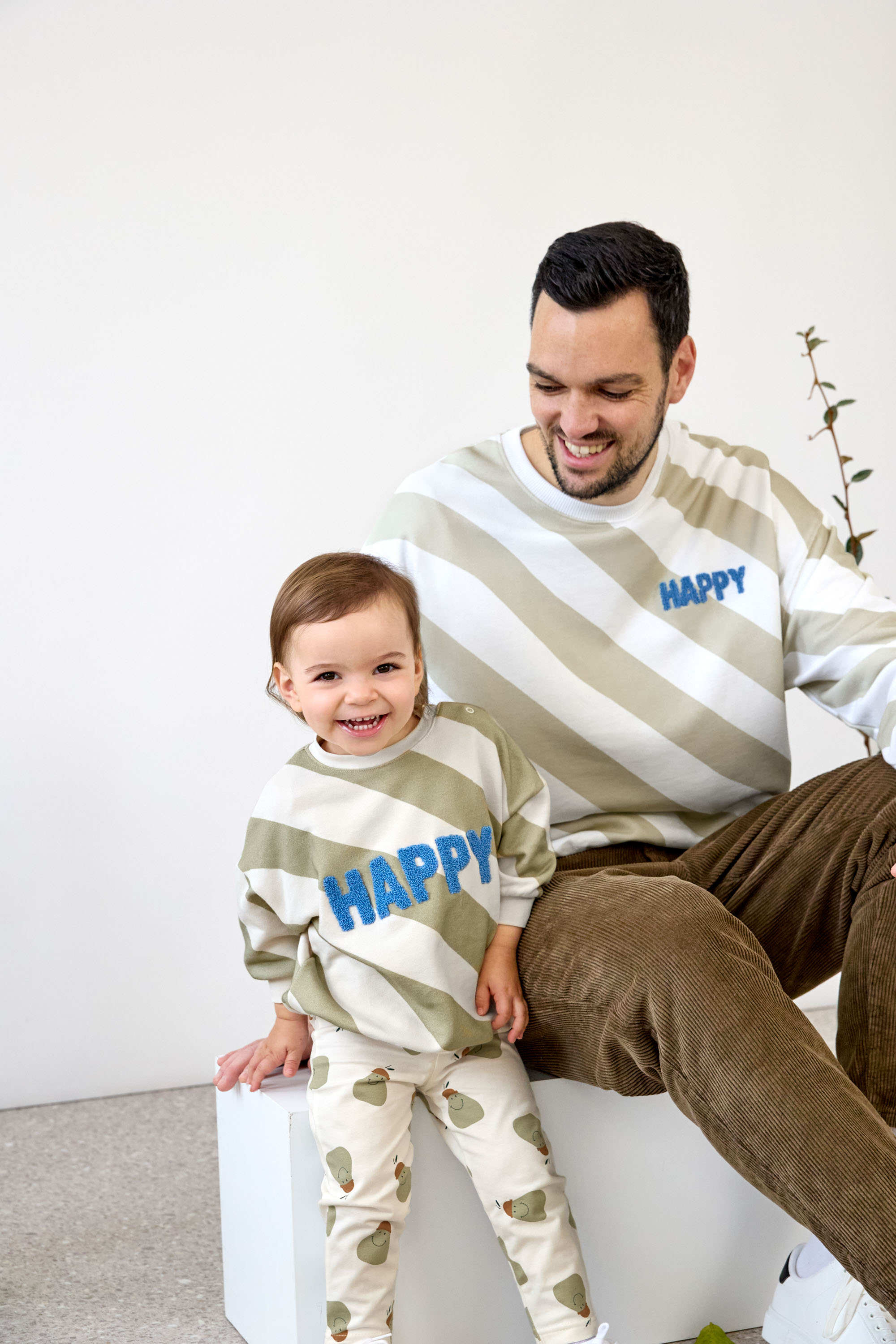 Lässig Sweatshirt unisex GOTS Happy milky/li khaki XL - 2