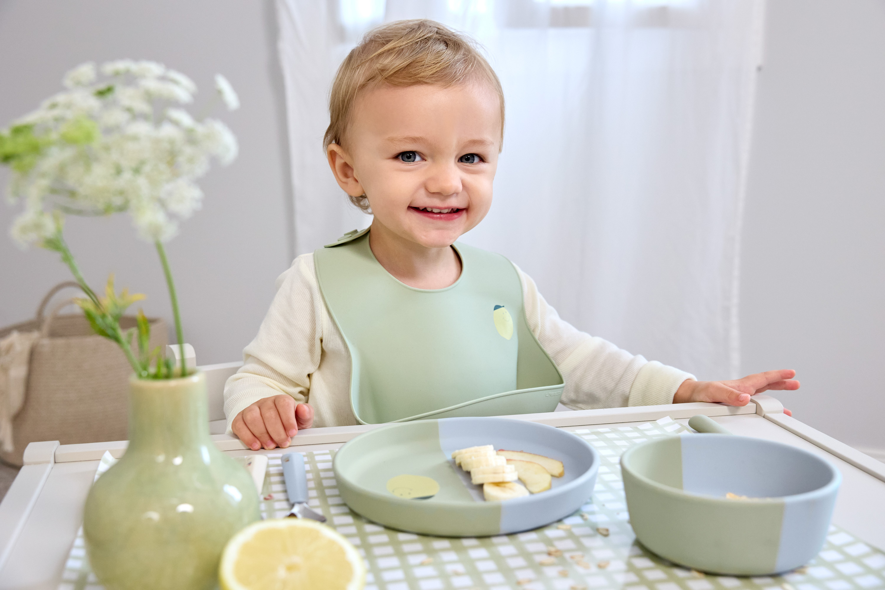 Lässig Silicone Bib Happy Fruits Lemon - 3