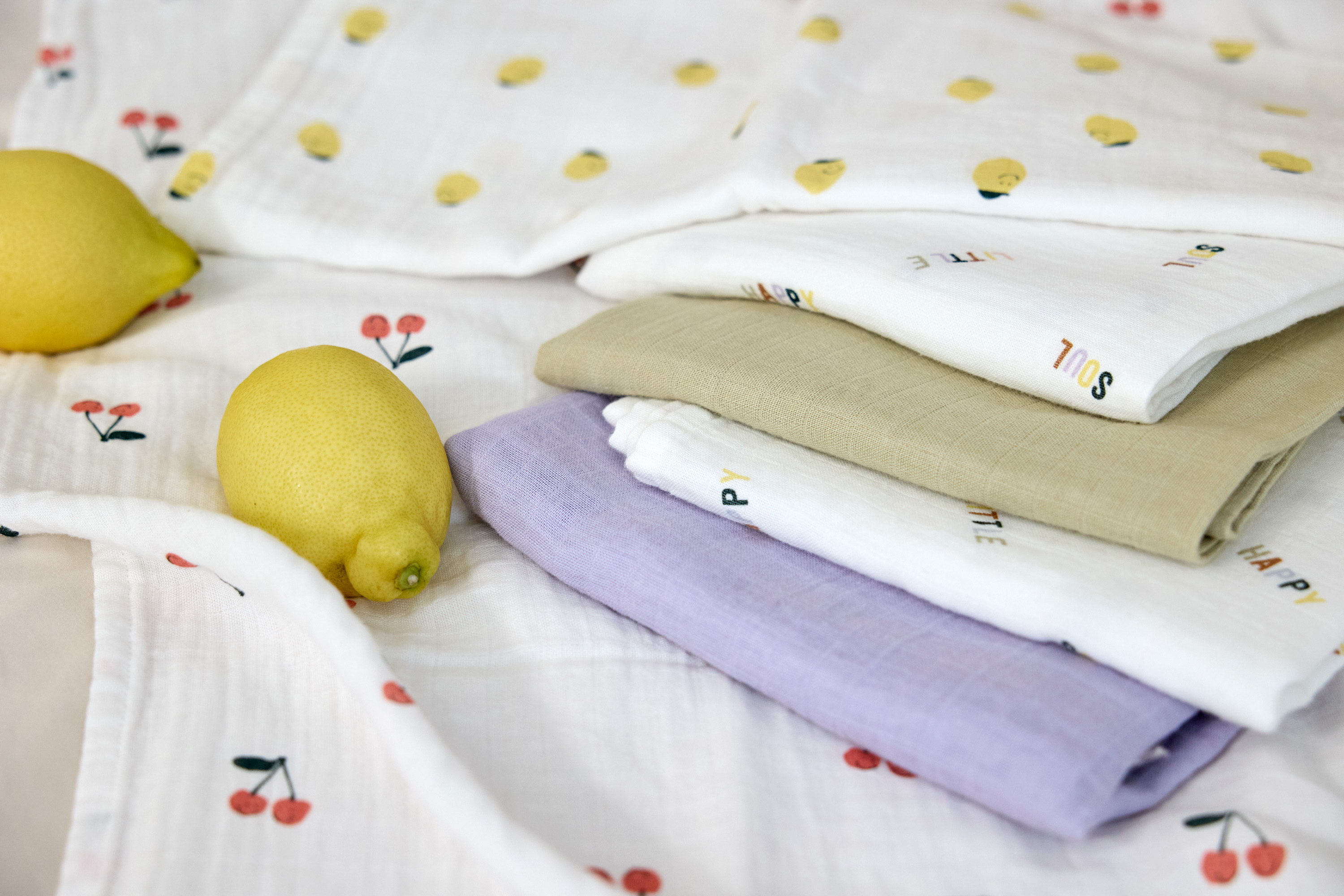 Lässig Swaddle & Burp Blank L GOTS Happy Fruits Cherry - 2