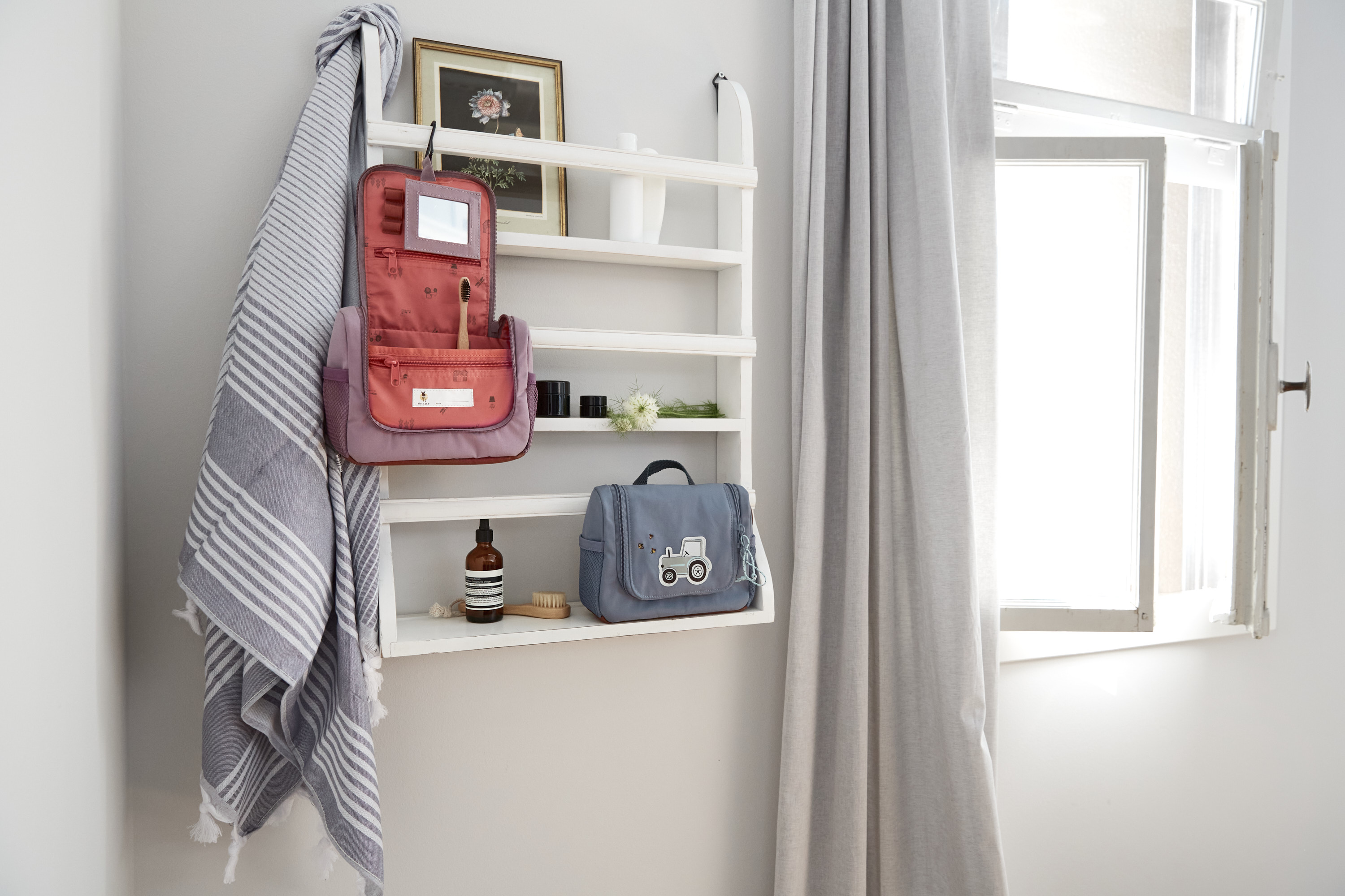 Lässig Mini Washbag Adventure Tractor - 4