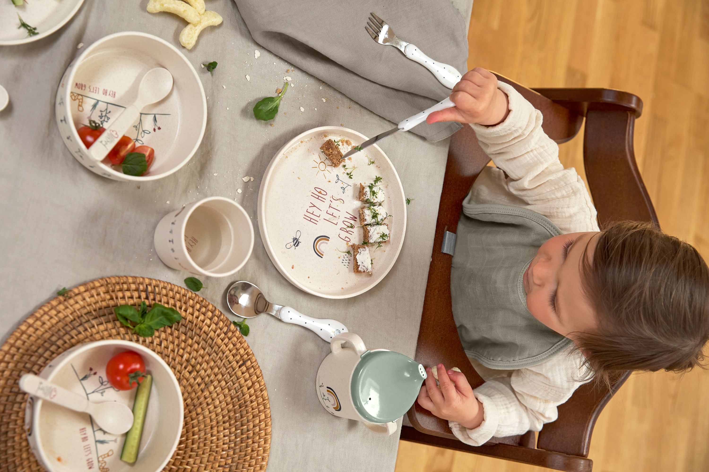 Lässig Dish Set PP/Cellulose Garden Explorer (Plate, Bowl, Mug, Spoon) - 2