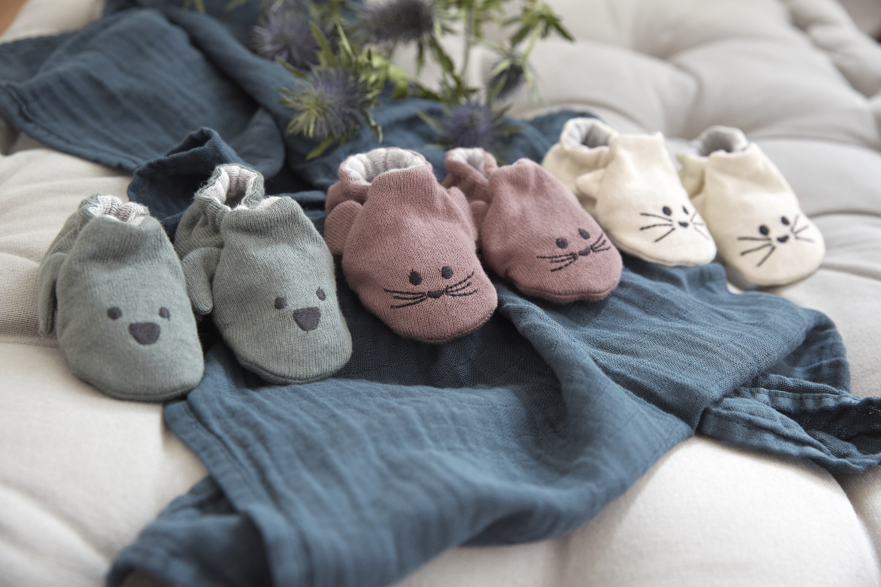 Lässig Baby Shoes GOTS Little Chums Mouse One Size, 0-6 months, in cotton bag - 2