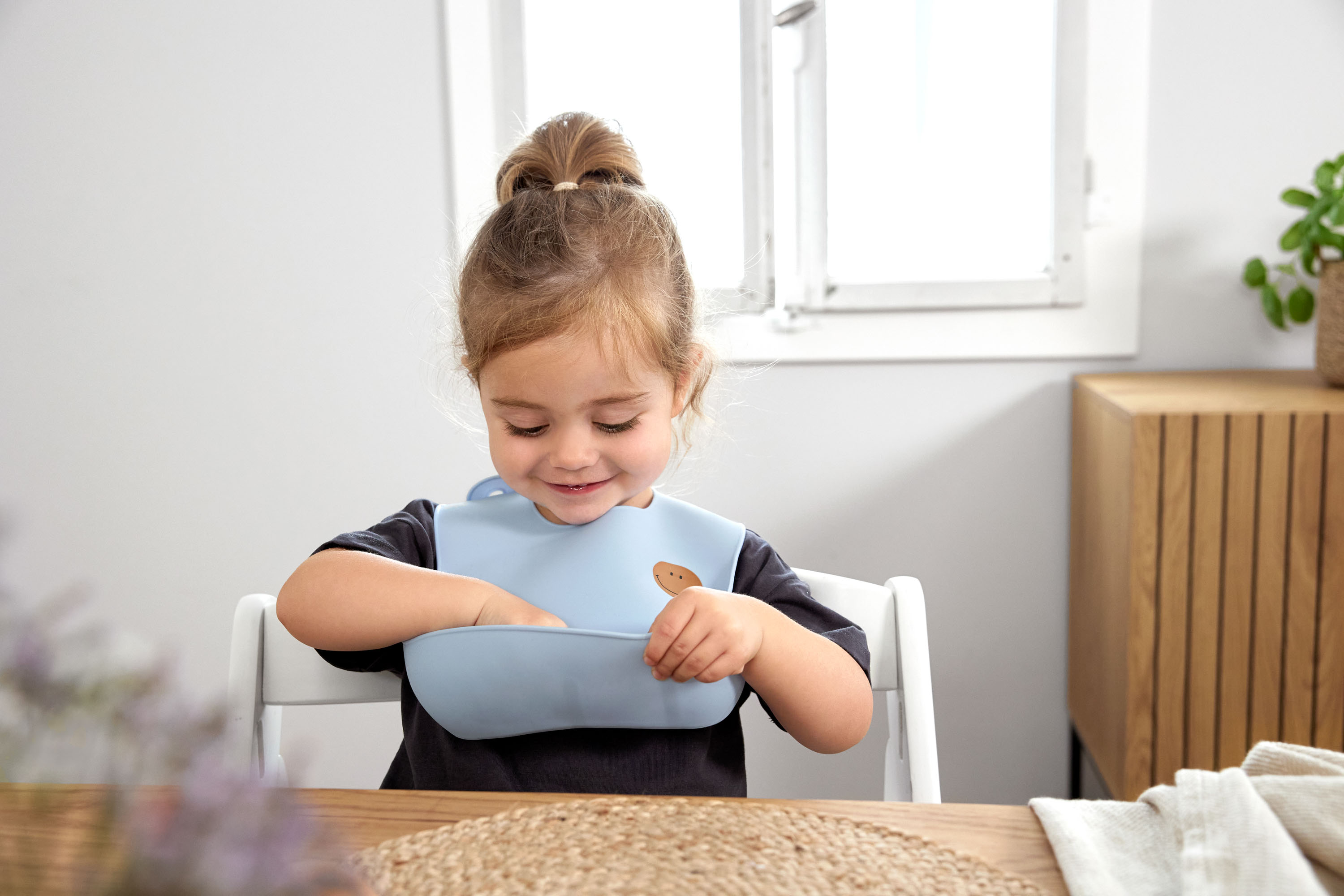 Lässig Silicone Bib Happy Rascals Smile sky blue - 11