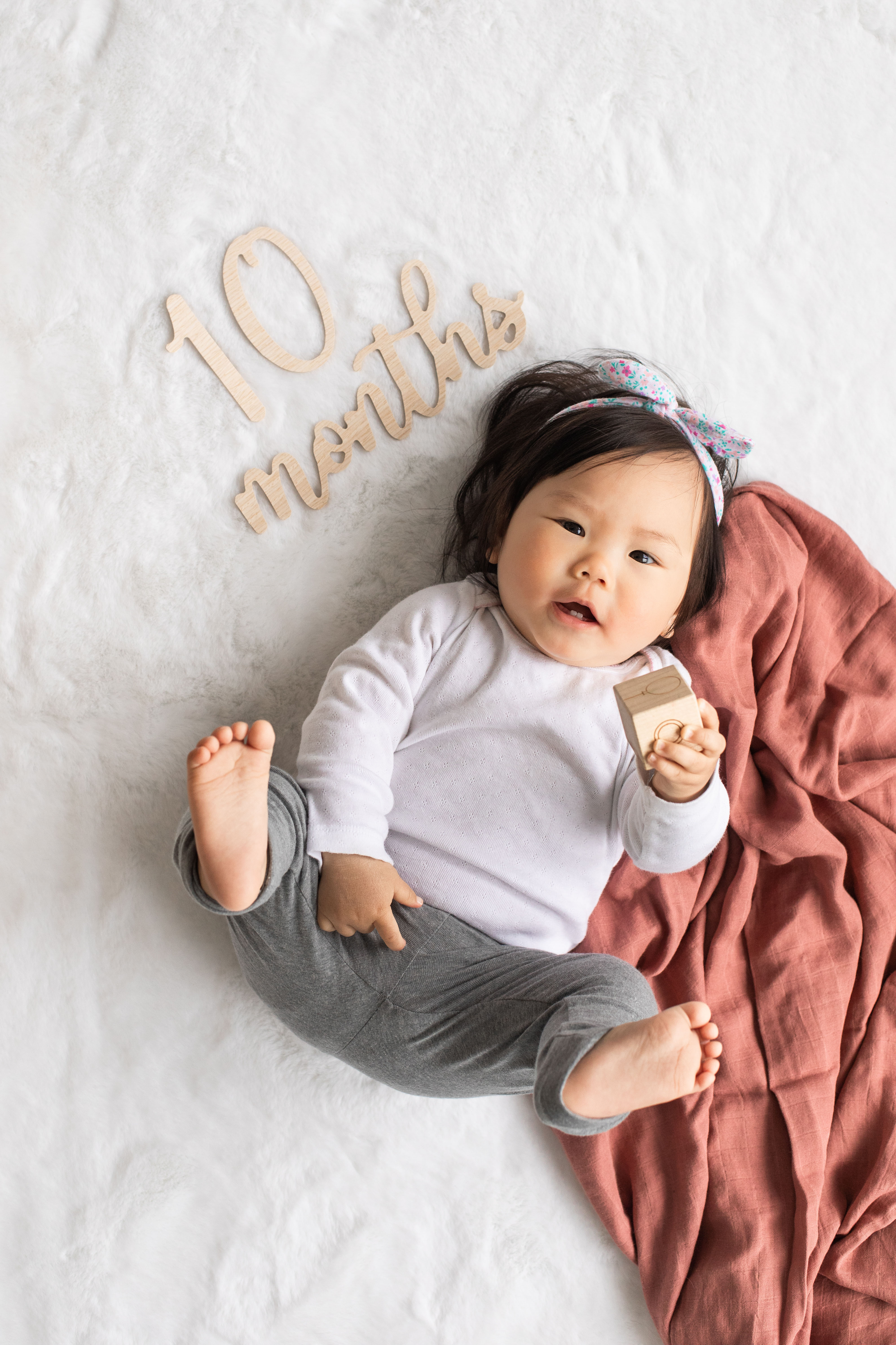 Wooden milestone photo props natural wood - 11