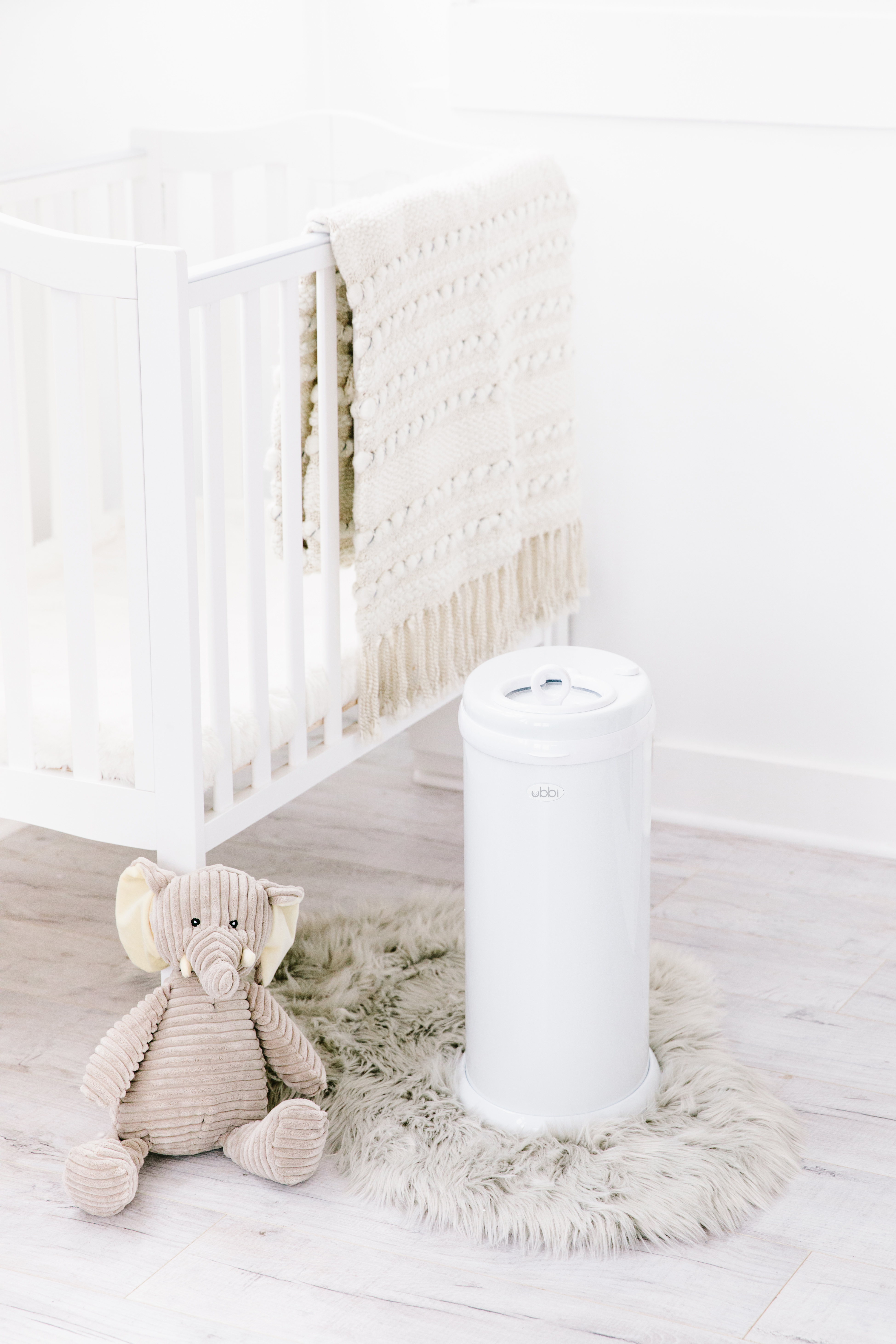 Diaper Pail White - 10
