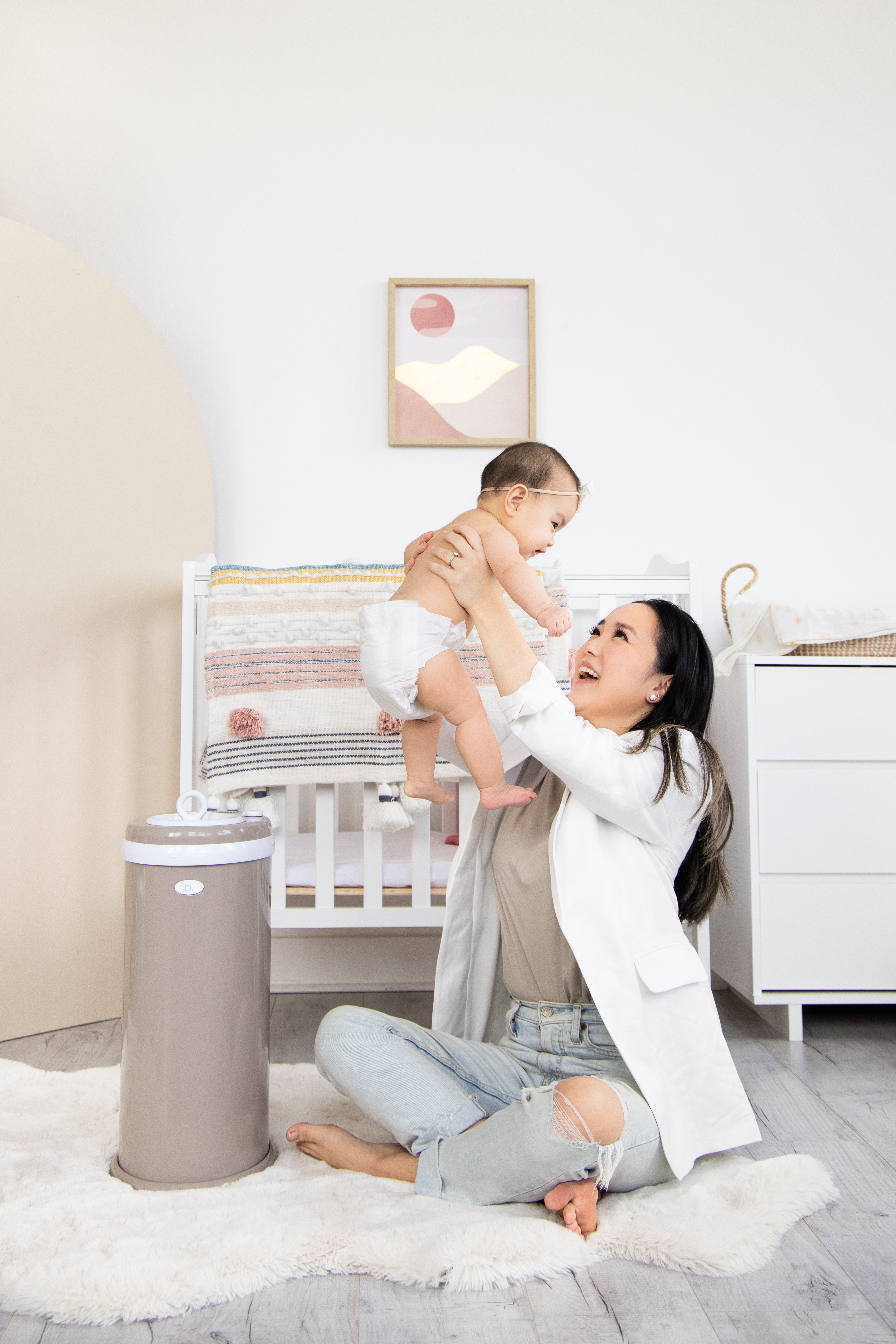 Diaper Pail Taupe - 14