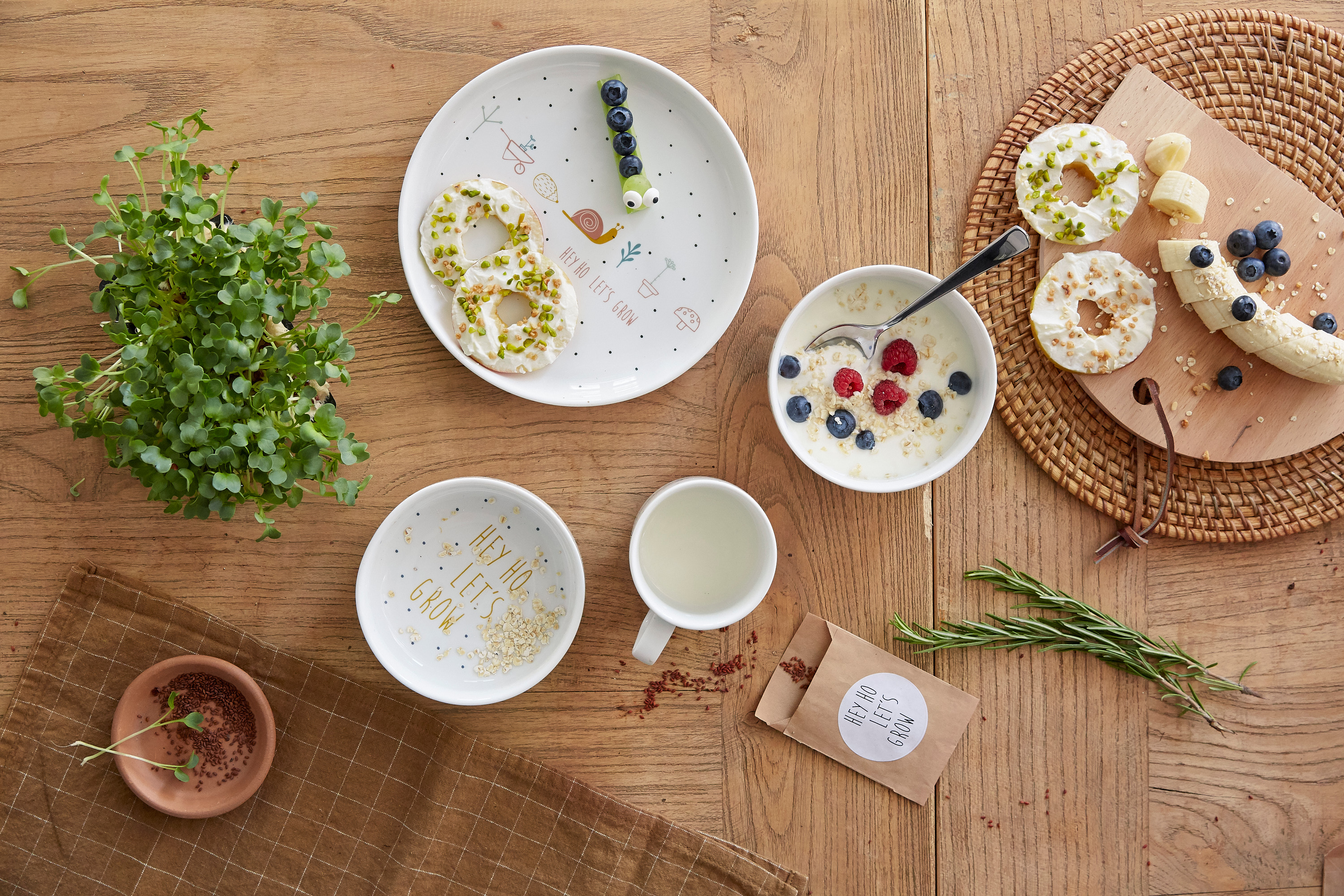 Lässig Dish Set Porcelain/Silicone Garden Explorer Snail - 13
