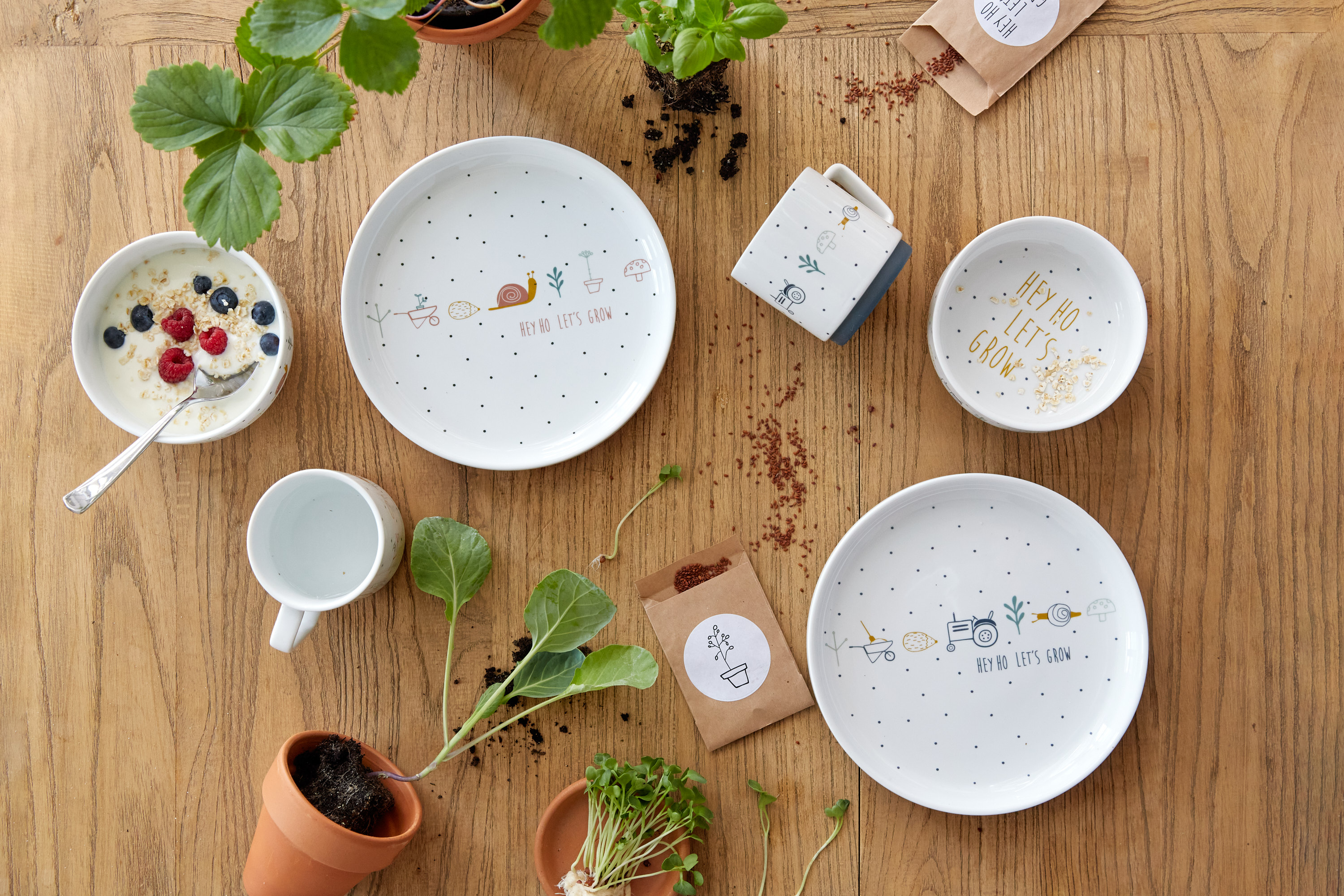 Lässig Dish Set Porcelain/Silicone Garden Explorer Snail - 9