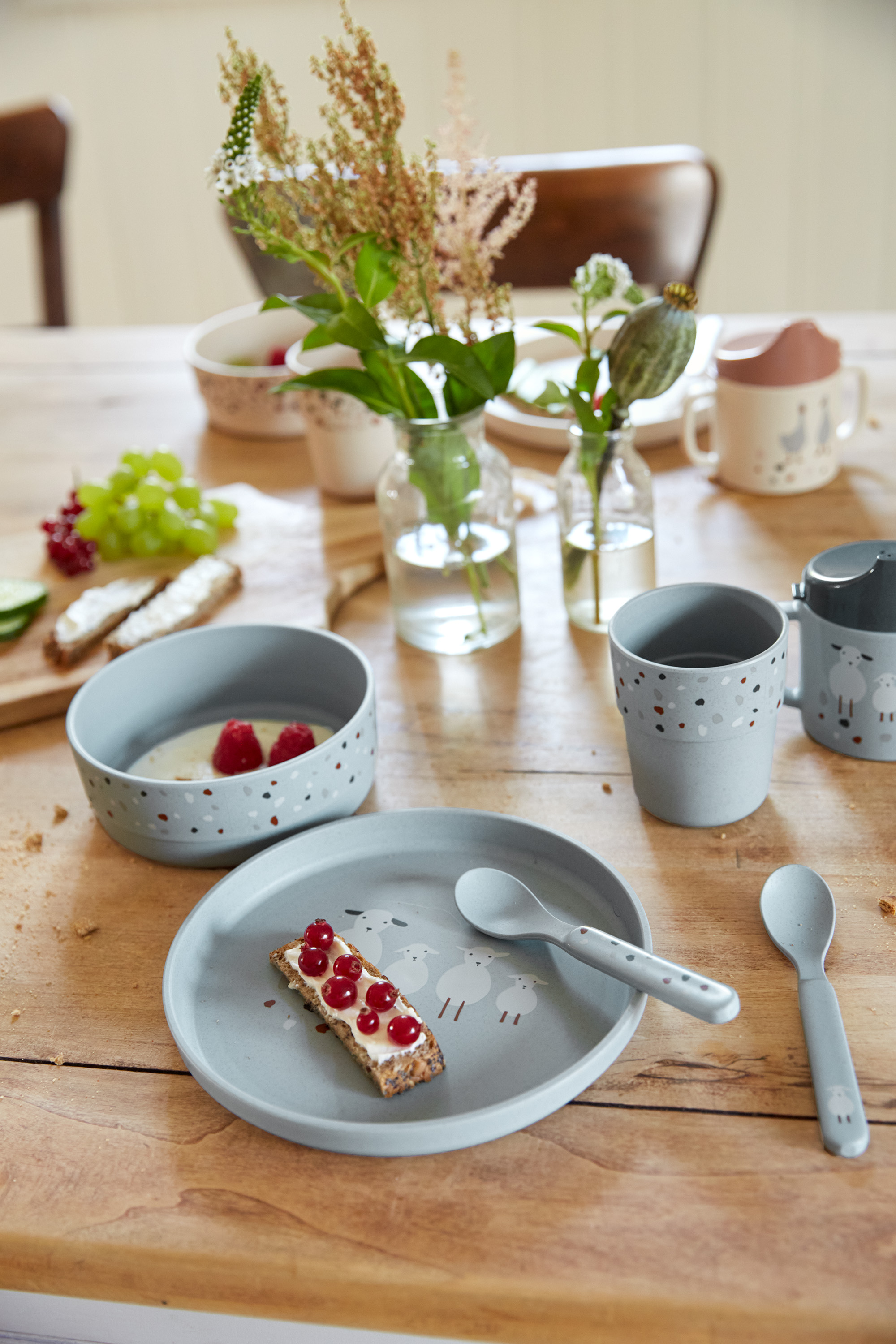 Lässig Dish Set PP/Cellulose Tiny Farmer Sheep/Goose Nature - 15