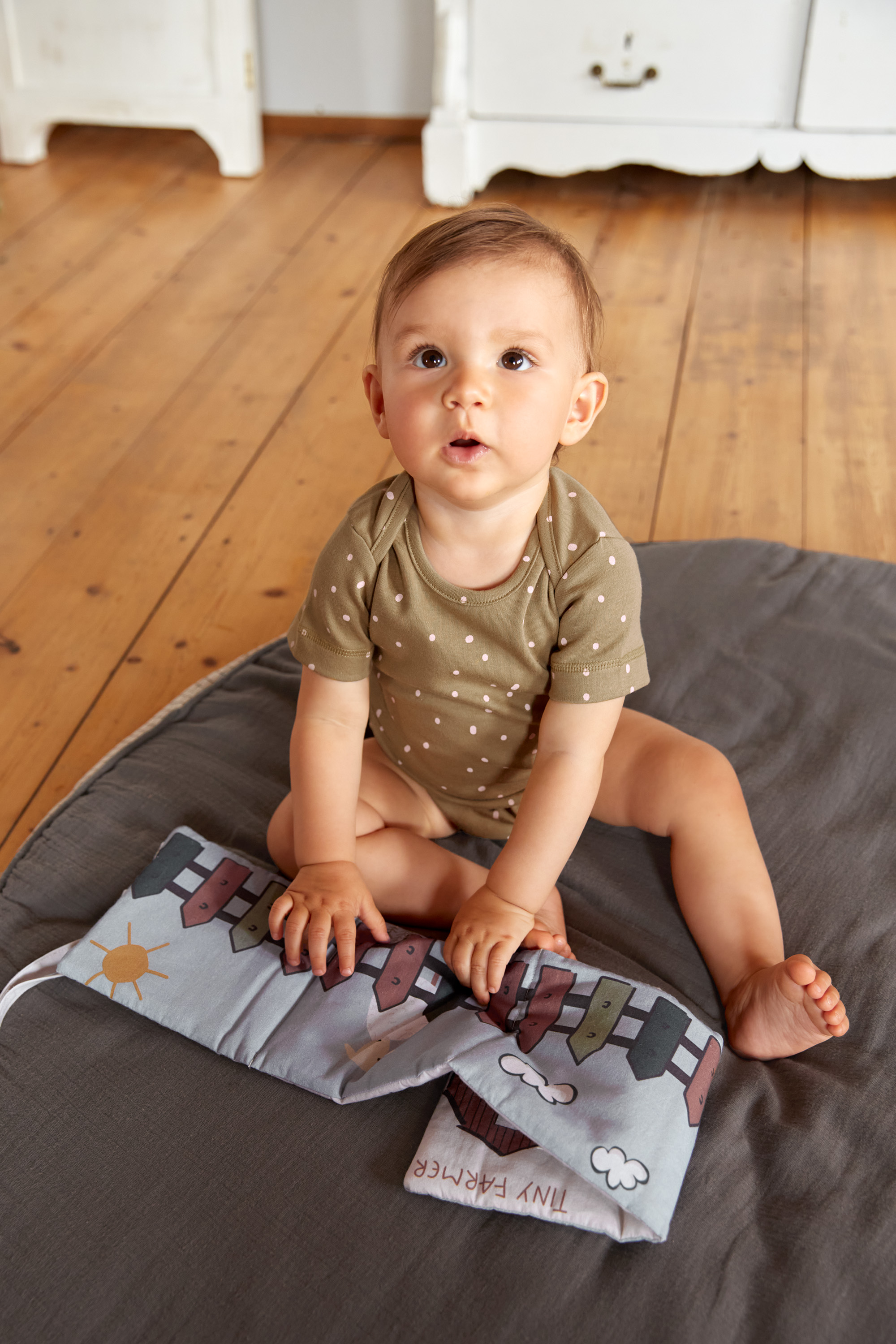 Lässig Activity Soft Toy Book Tiny Farmer - 20