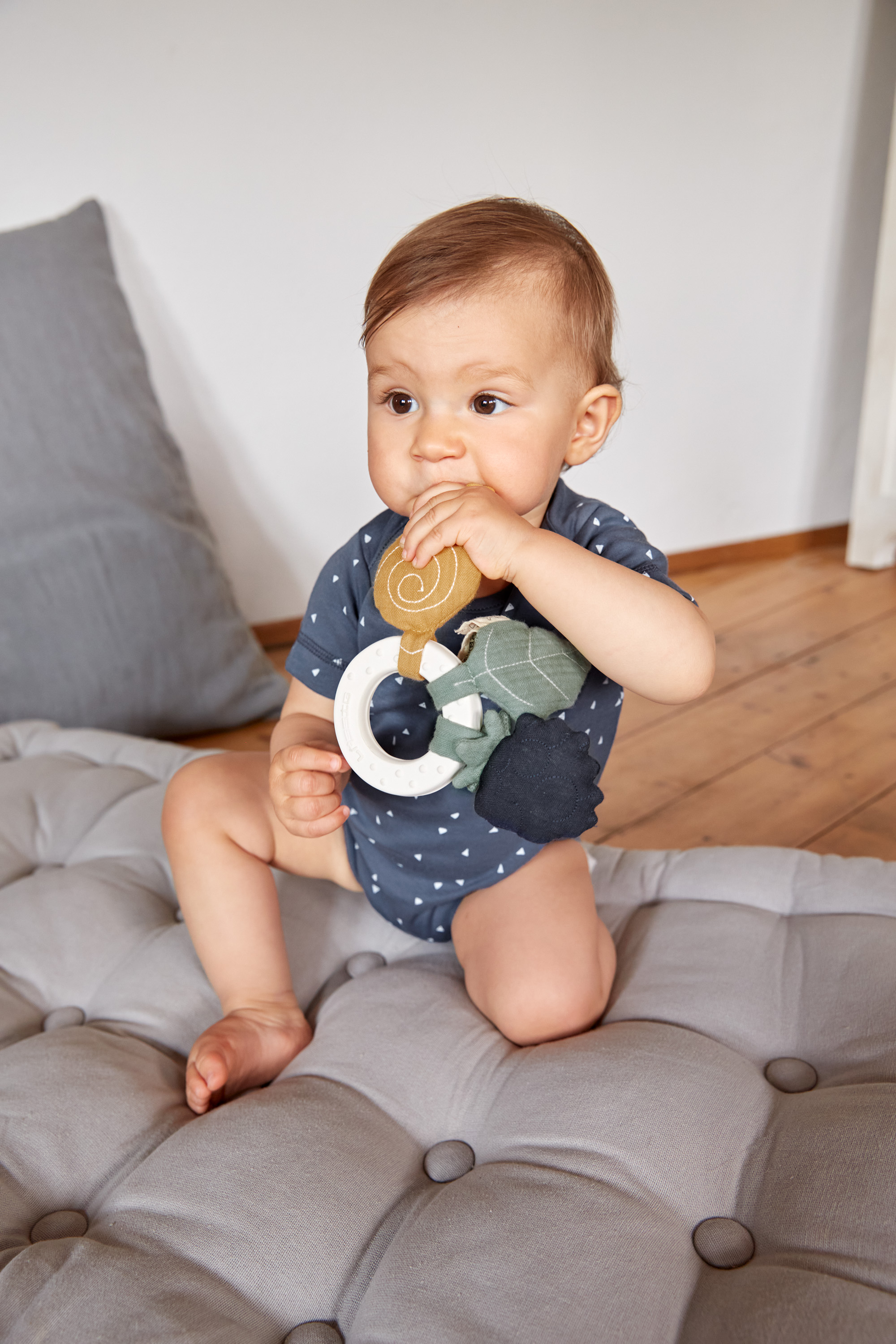 Lässig Teether "Ring" Natural Rubber Snail - 3