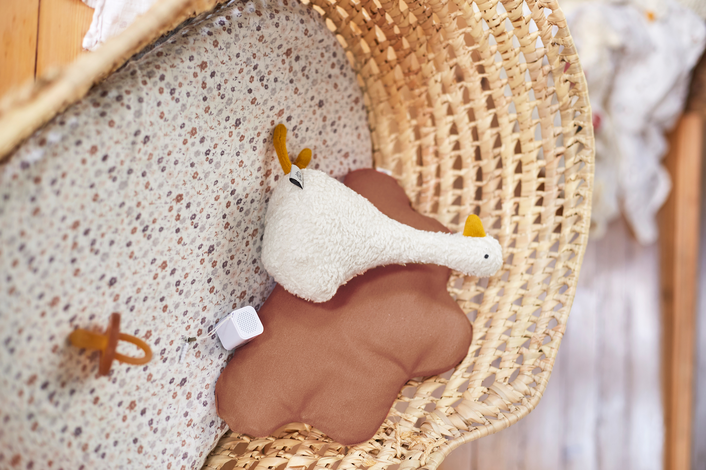 Lässig Digital Music Box with Bluetooth Speaker Goose - 30