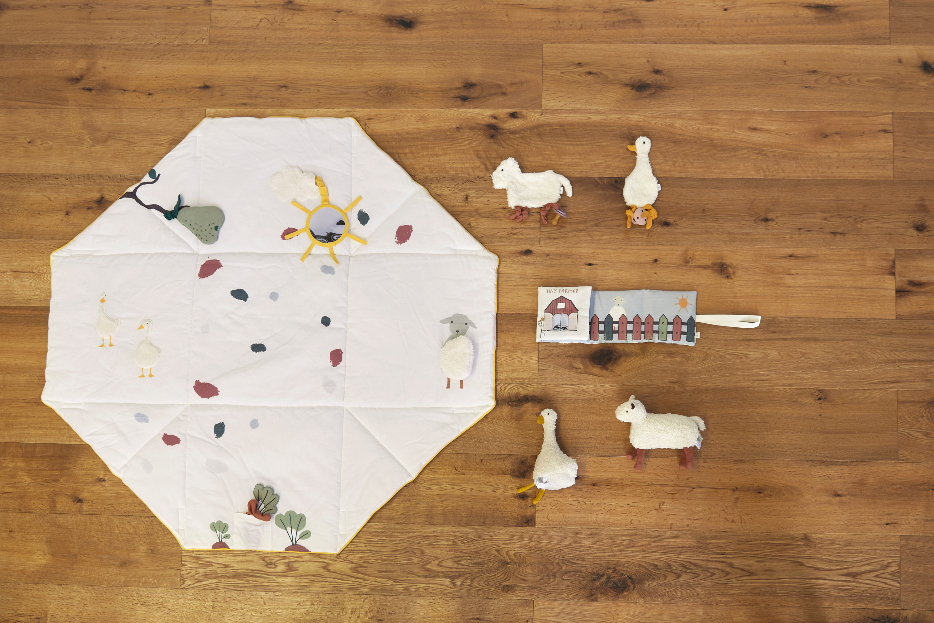 Lässig Activity Toy Blanket Tiny Farmer - 21