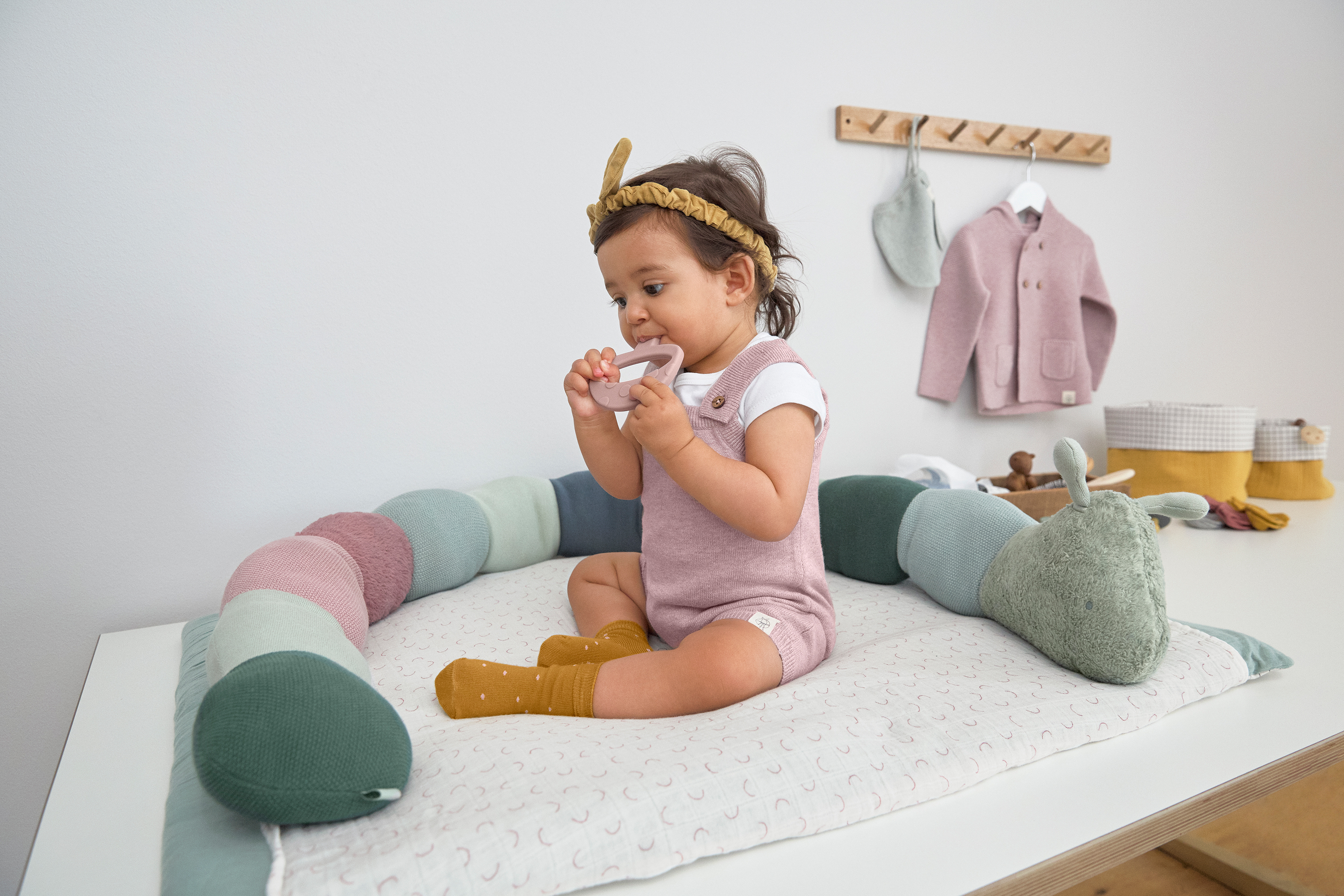 Lässig Knitted Toy with rattle Garden Explorer - 15