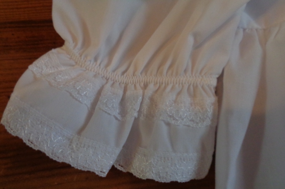 Dopklänning med rosa band - 4