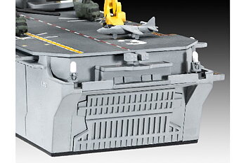 Assault Carrier USS Wasp Class 1/700