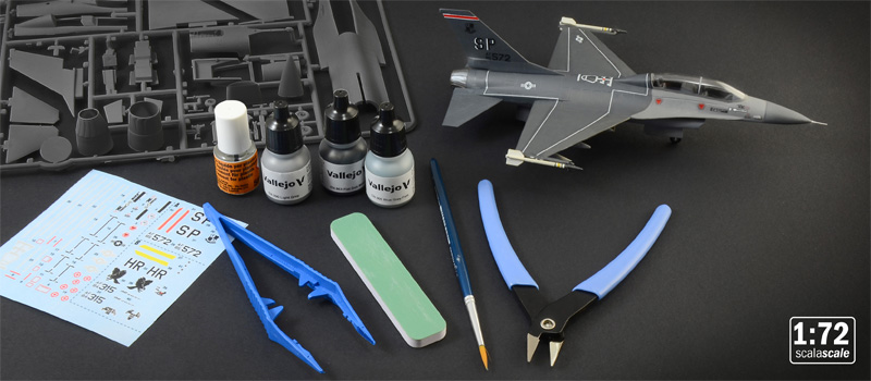 Komplett modellset: F-16 C/D Night Falcon 1/72 - 2