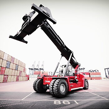 Kalmar Containertruck DRG420-4