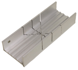 Såg/Gierlåda Aluminium (90 och 45 grader)