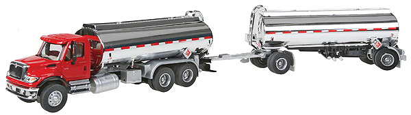 IH 7600 tankbil med släp