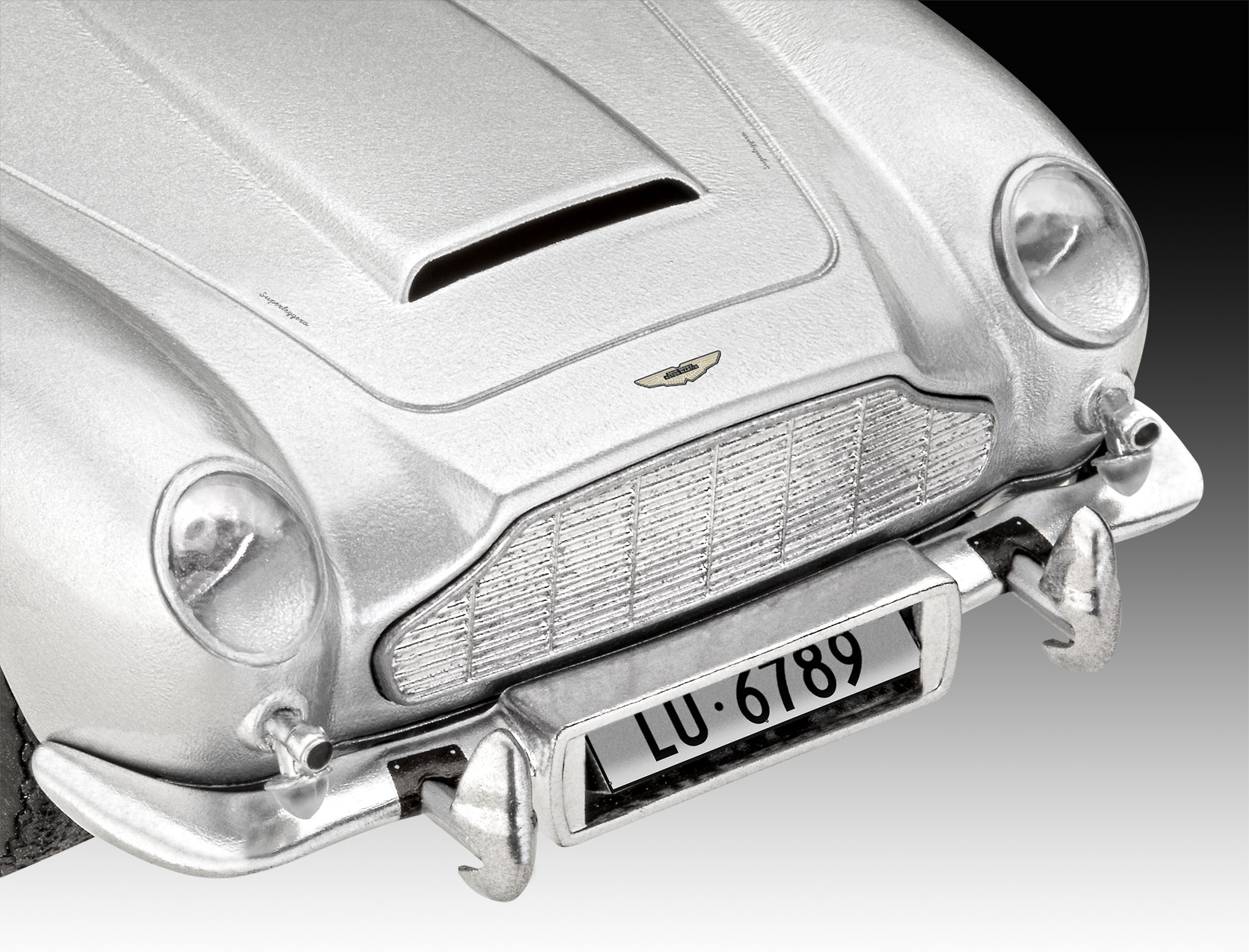 Model set: James Bond "Aston Martin DB5" 1/24 - 3
