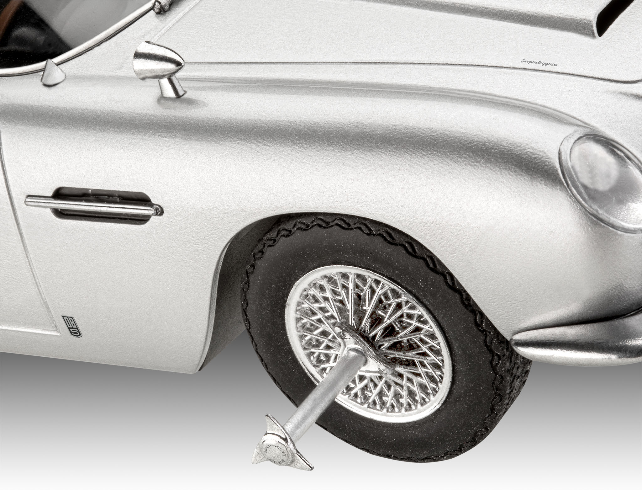 Model set: James Bond "Aston Martin DB5" 1/24 - 2