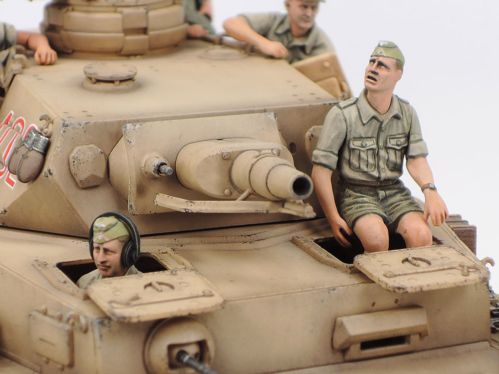 German Tank Panzerkampfwagen IV Ausf.F 1/35 - 4